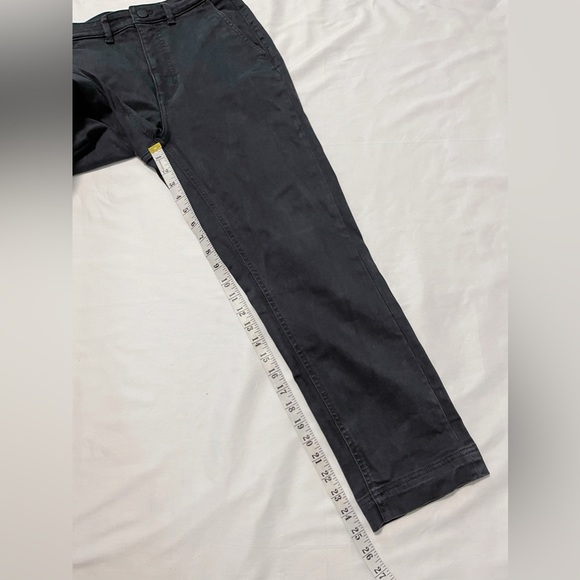 ✨Host Pick✨Everlane The Slim Leg Crop Pant in Washed Black - Picture 12 of 15